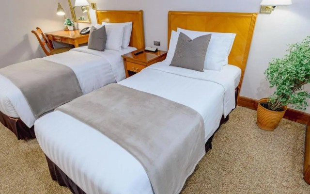 Ortigas CBD Near Business & Shopping Hubs