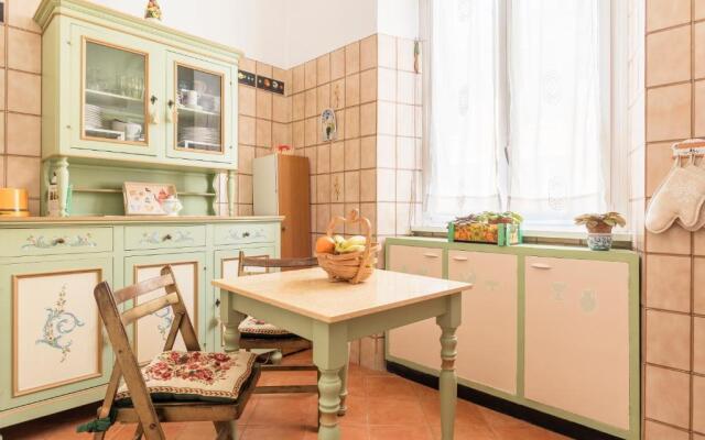 Flower'S Market Apartment - Charme Homes