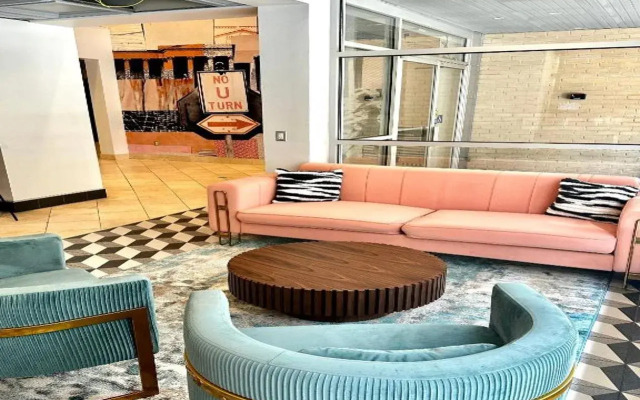 The Quincy, Ascend Hotel Collection