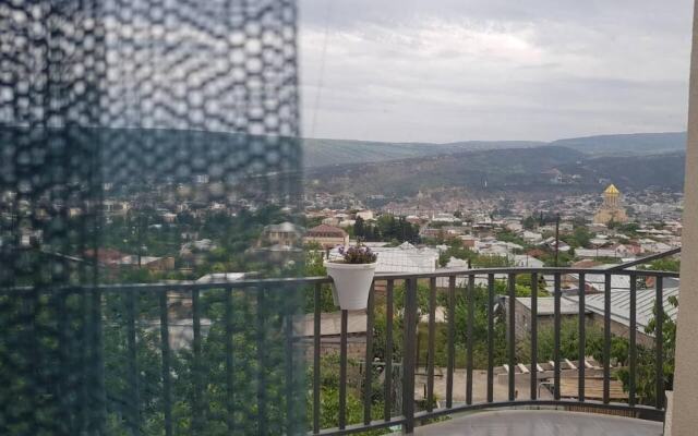 Upstairs Hotel Tbilisi