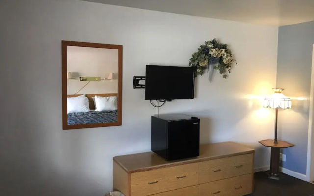 Holiday Lodge