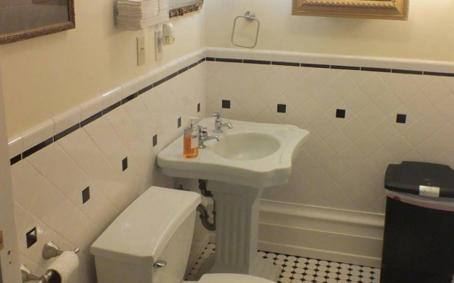 The Pepin Mansion Historic B&B