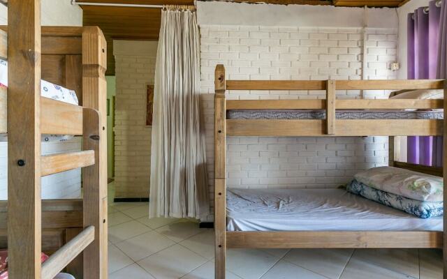 POUSADA E HOSTEL da MARLI no MUQUEM FLORIANOPOLIS