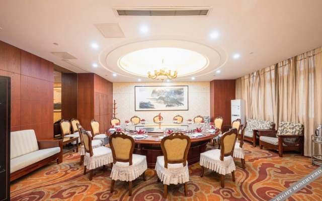 Ruidi Hotel
