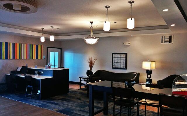 Route 66 lnn & Suites