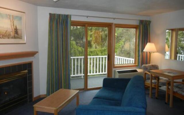 AppleCreek Resort - Hotel & Suites