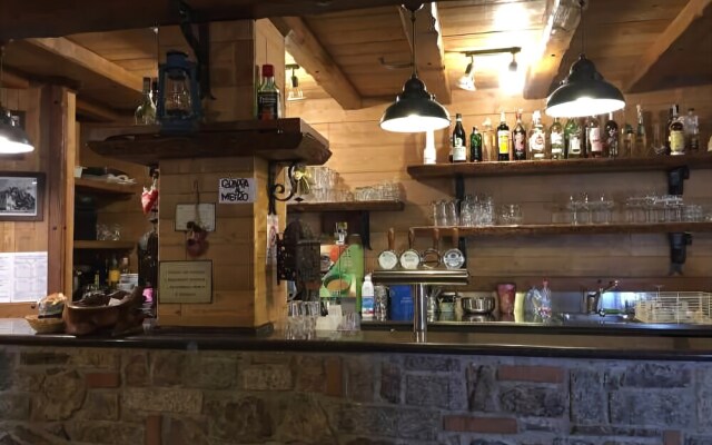 Albergo Ristorante Dosso Alto