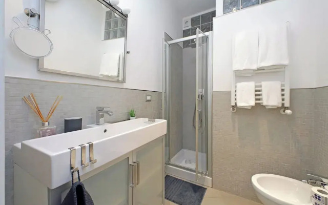 Trendy Flat near Marconi
