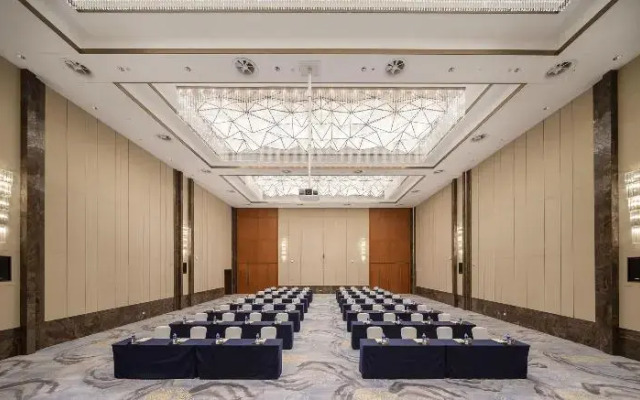 Echarm Hotel Wuhan China Optics Vally Convention & Exhibition Center