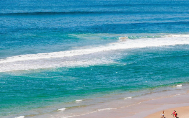 Seacrest Beachfront Holiday Apartments