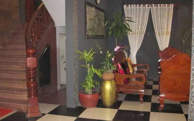 Popular Hotel & Spa