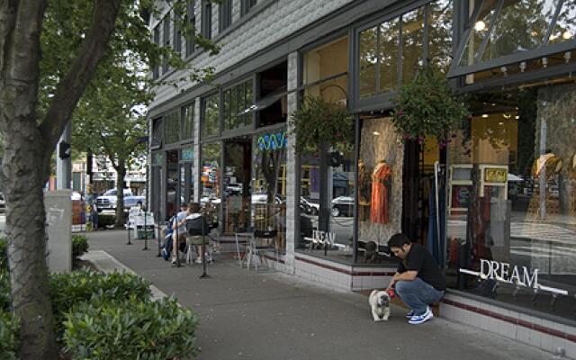 The Fremont Charmer 2BR