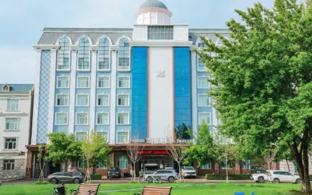 Wangjiang Holiday Hotel (Heihe Heilongjiang Riverside Branch)