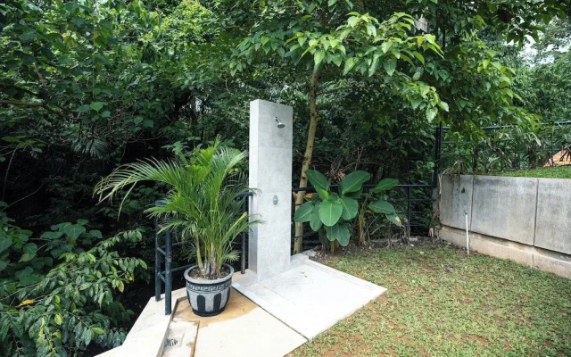 Greenforest Anahata 4 Star Hotel