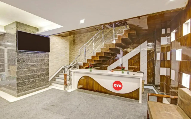 OYO Flagship 70251 Hotel Starwood