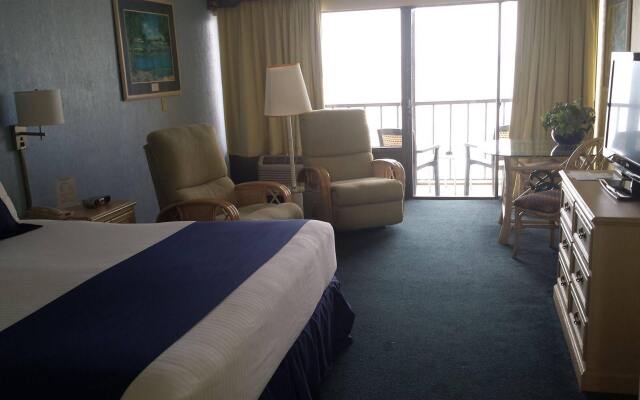 Shoreline Island Resort - Exclusively Adult