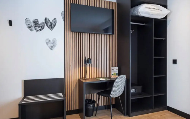 Hotel Sercotel Plana Suites