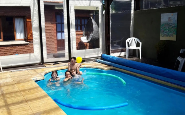 Bosque Peralta Ramos. Zorzales del Bosque