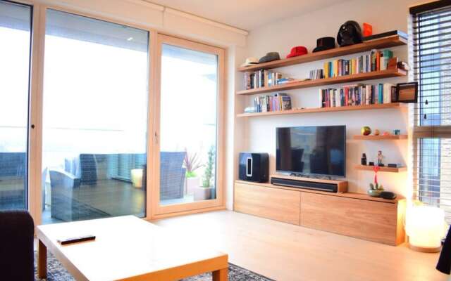 2 Bedroom Apartment Near Elephant And Castle