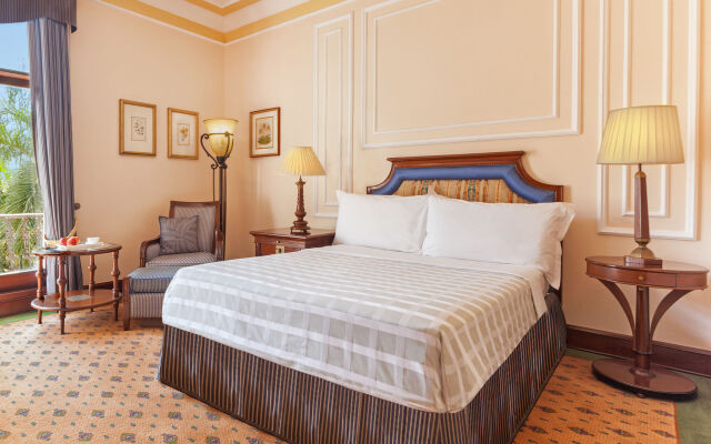 The Oberoi Grand Kolkata Hotel