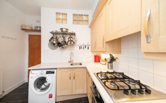 The Palais - Retro Style