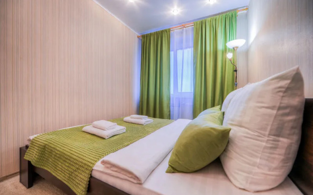 Apartments Five Stars on 141 Liberty Street