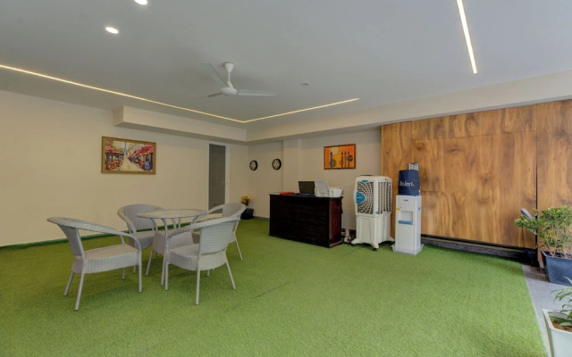 The Lodgers Luxury1BHK Service Apartment