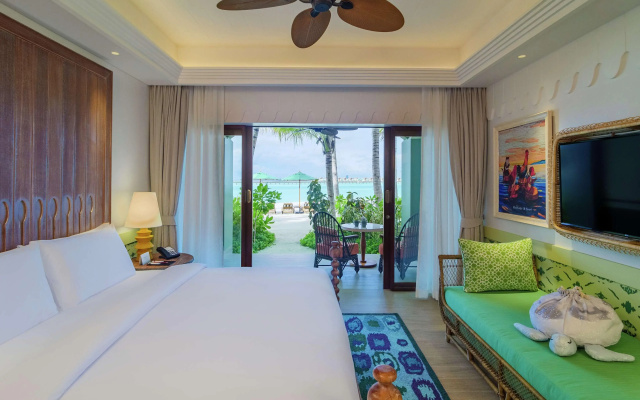 SAii Lagoon Maldives, Curio Collection by Hilton