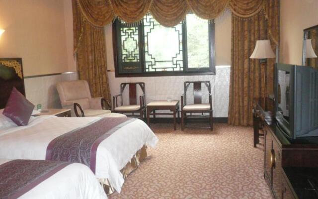 Tao Ran Ju New Contryside Golden Sunshine Eco-Hotel