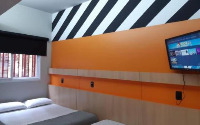 Artsy Vitoria Hostel