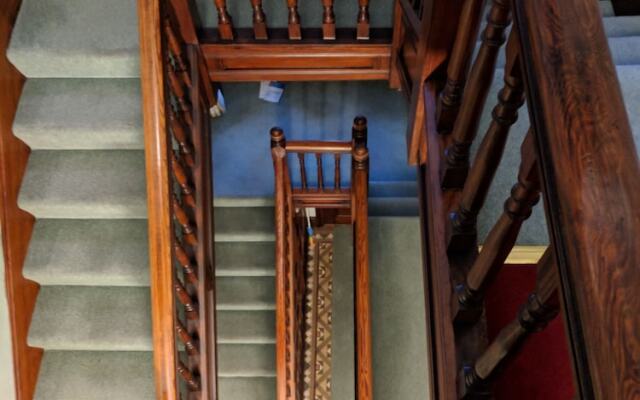 High View House