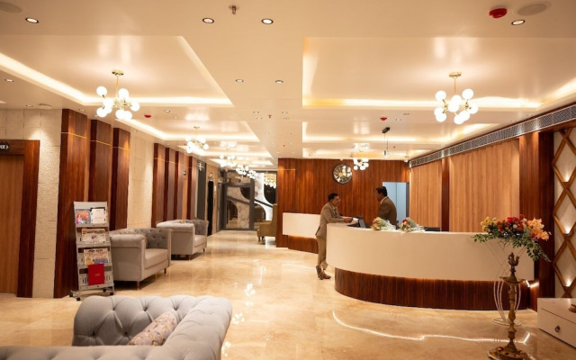 The Grand Royal Hotel