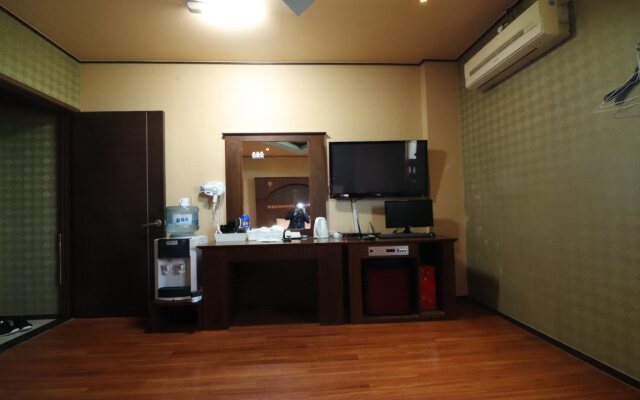 Soo-ryong Motel