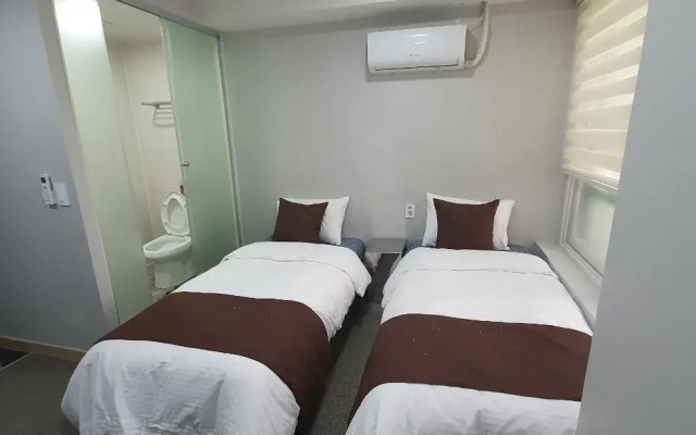 Stella Hostel