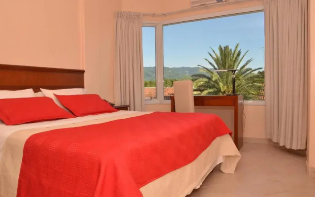 RealNoa Hotel