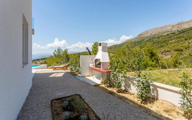 Villa Horizon save 15 percent on Split-villas com