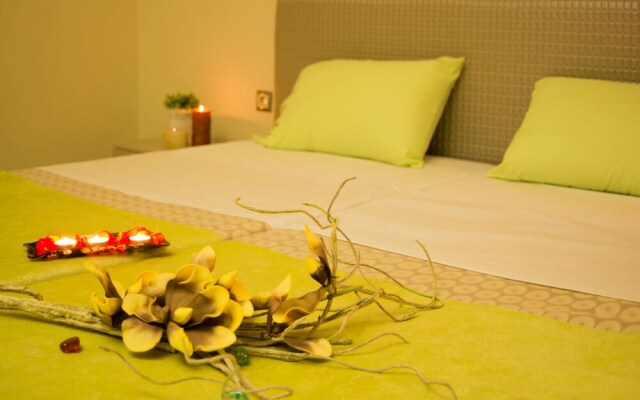 "villa Horizon - Elegance & Privacy With Scenic Views - Extended Pool"