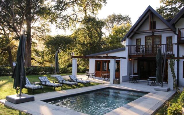 Simonzicht Guest House