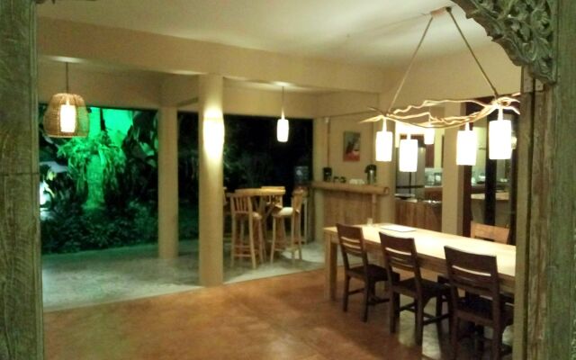 Ubud Suites