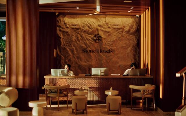 Stone Hotel Dhiffushi
