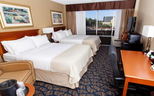 Holiday Inn Gainesville - University Center, an IHG Hotel