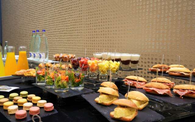 Hotel Port Feria Valencia