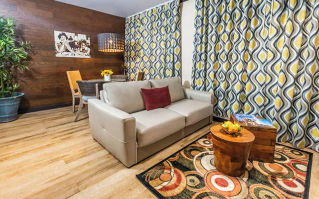 The Shoreline Suites