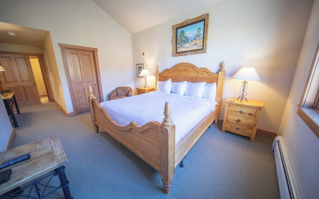 Red Hawk Townhomes 2337