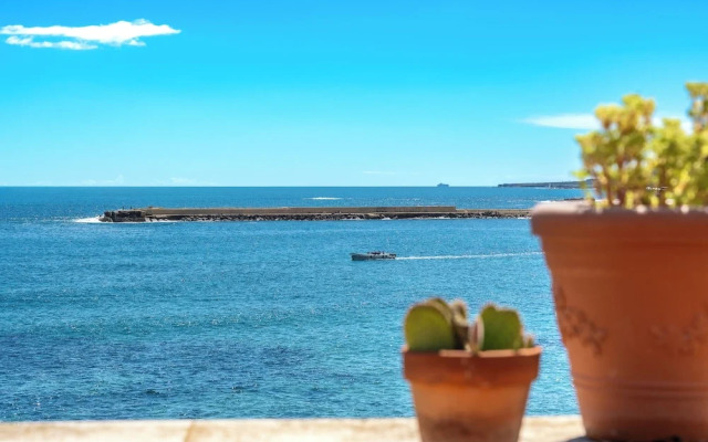 Re Dionisio Apartment con terrazza