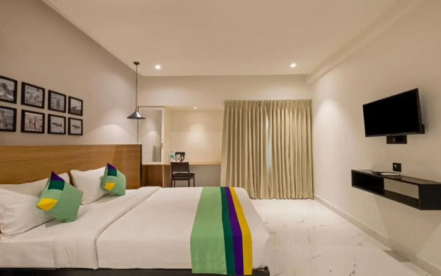 Treebo Premium Vapr Ashok Nagar