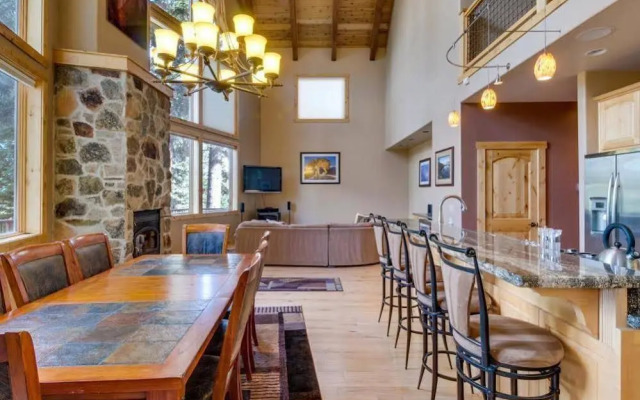 Skislope Sanctuary Close to Outdoor Activities