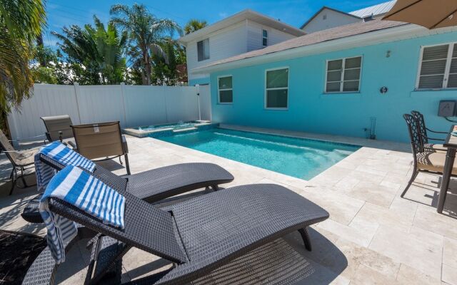 Mermaids Sunset Apartment 3