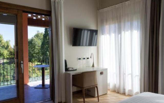 Crystal Luxury House