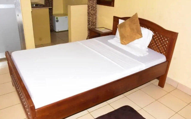 LifeLights Hotel